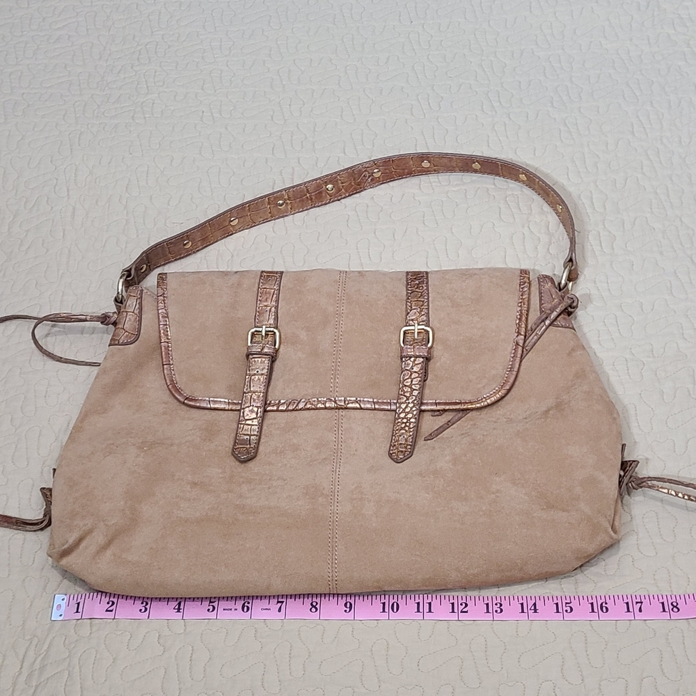 Camel Suede and Crocodile boho shoulder bag - Picture 11 of 12